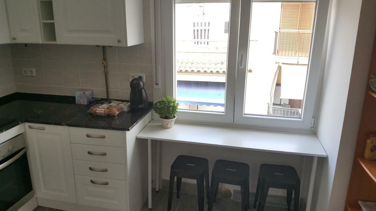 Apartament Marina Port Кембрилс Екстериор снимка